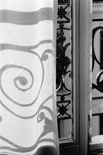 Paris_window_1