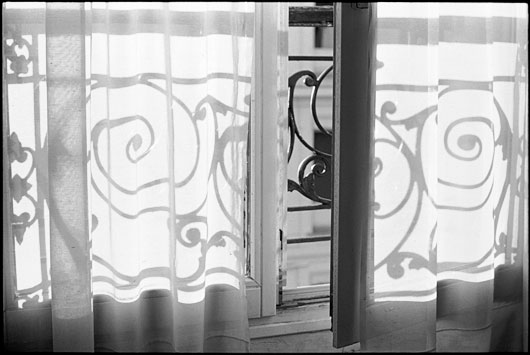 Paris_window_2