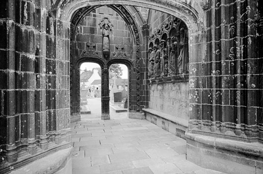 Porch_Abbaye_de_Daoulas